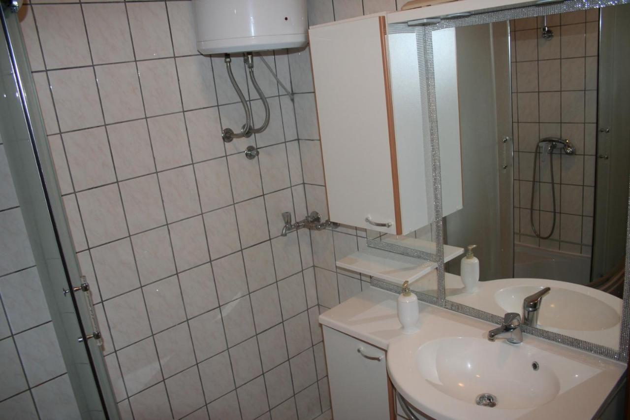 Apartmani Jankov Krk Town Luaran gambar