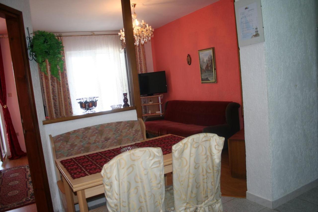 Apartmani Jankov Krk Town Luaran gambar